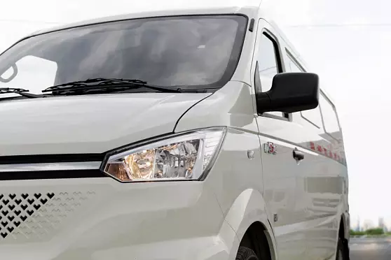 DONGFENG EM26 цельнометаллический фургон