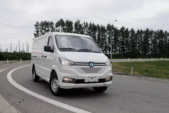 DONGFENG EM26 цельнометаллический фургон