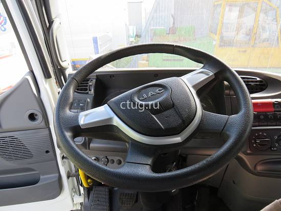 JAC N200 бортовой с тентом